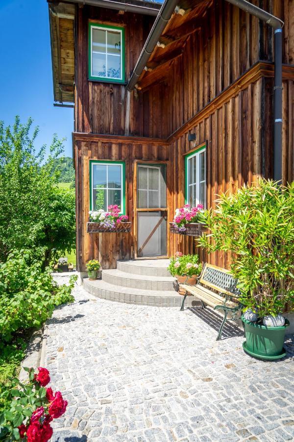 Lovely House With Mountain View & Big Garden In Bad Aussee