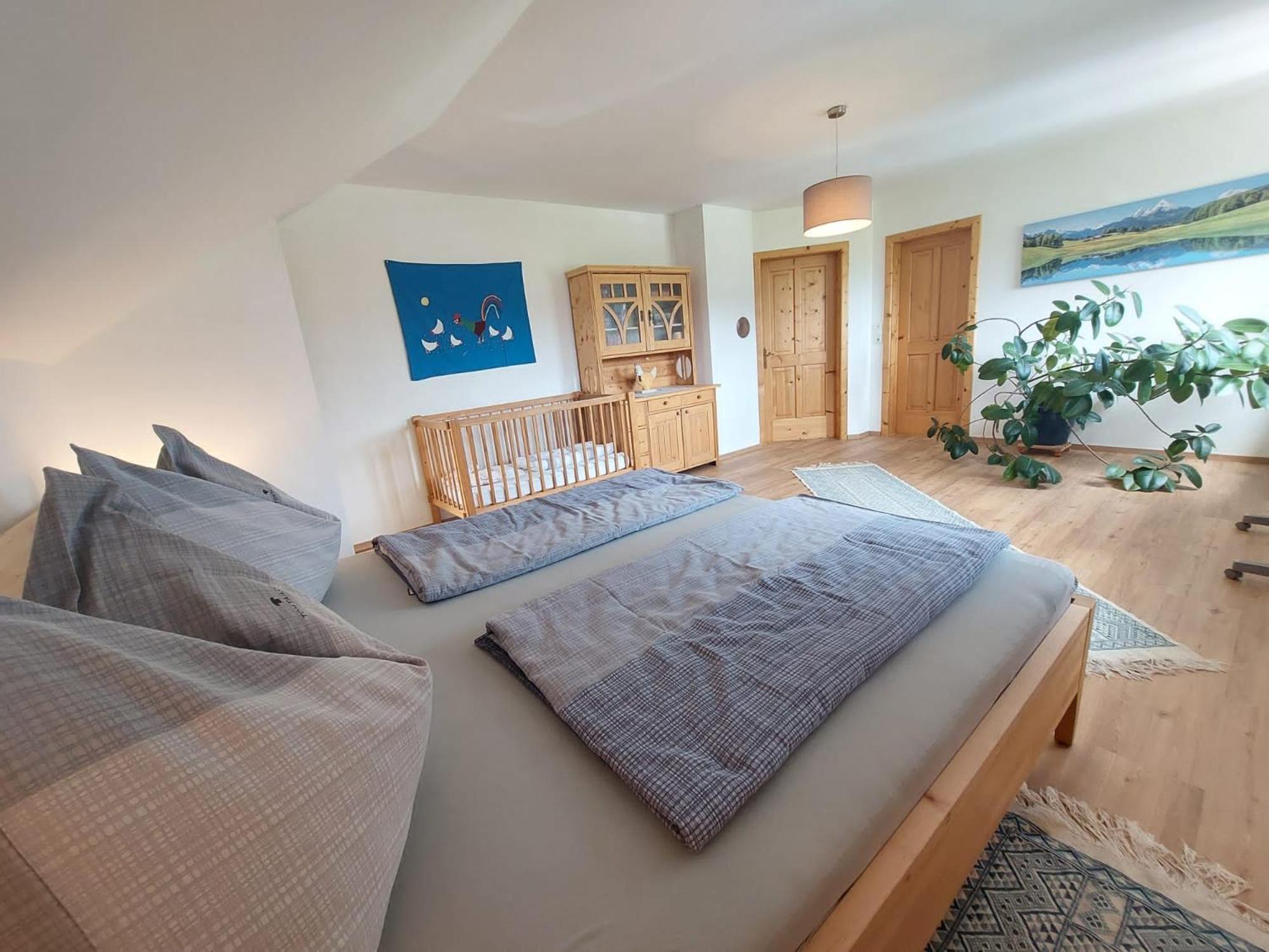 Lovely House With Mountain View & Big Garden In Holiday home *